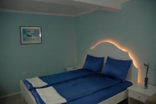 Suites Donev