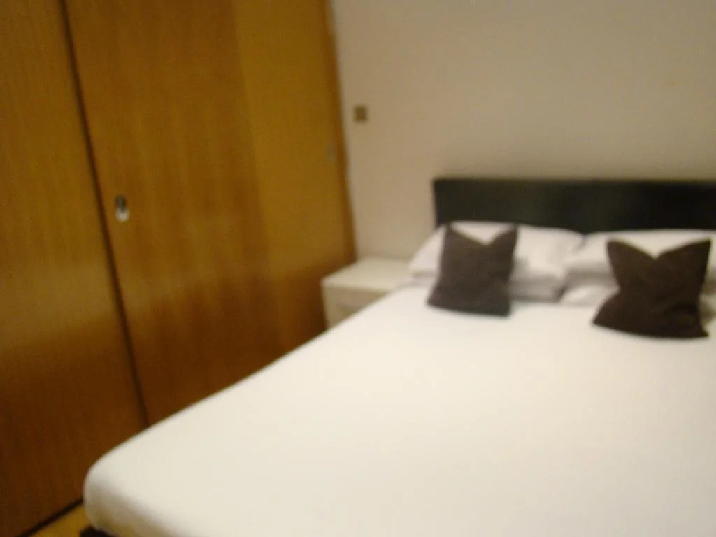 Kensington Rooms  Apartments