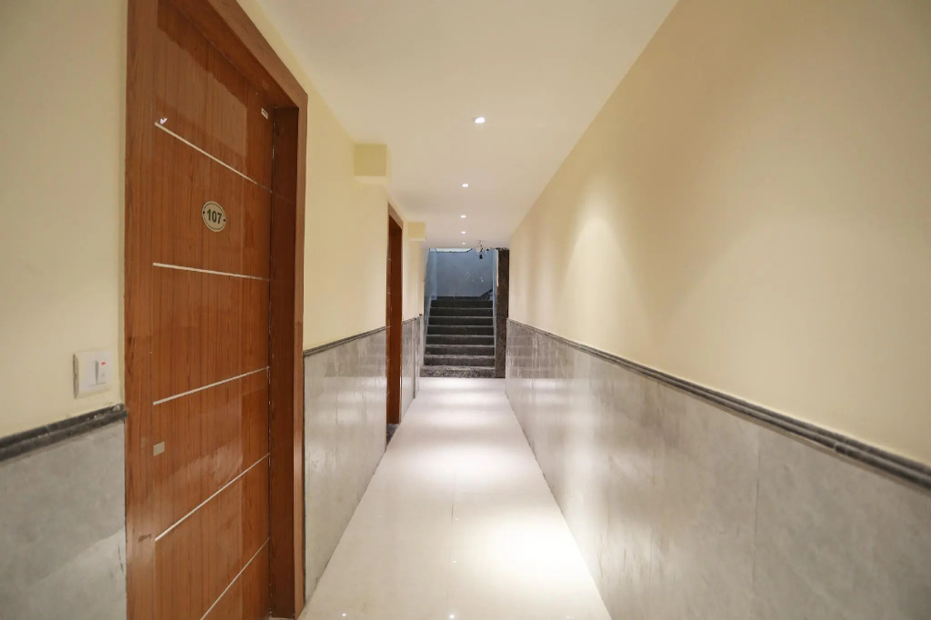 FabHotel Smart Suites