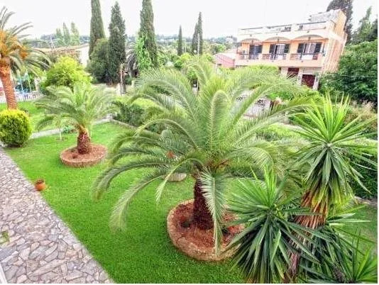 Zefiros Apartments