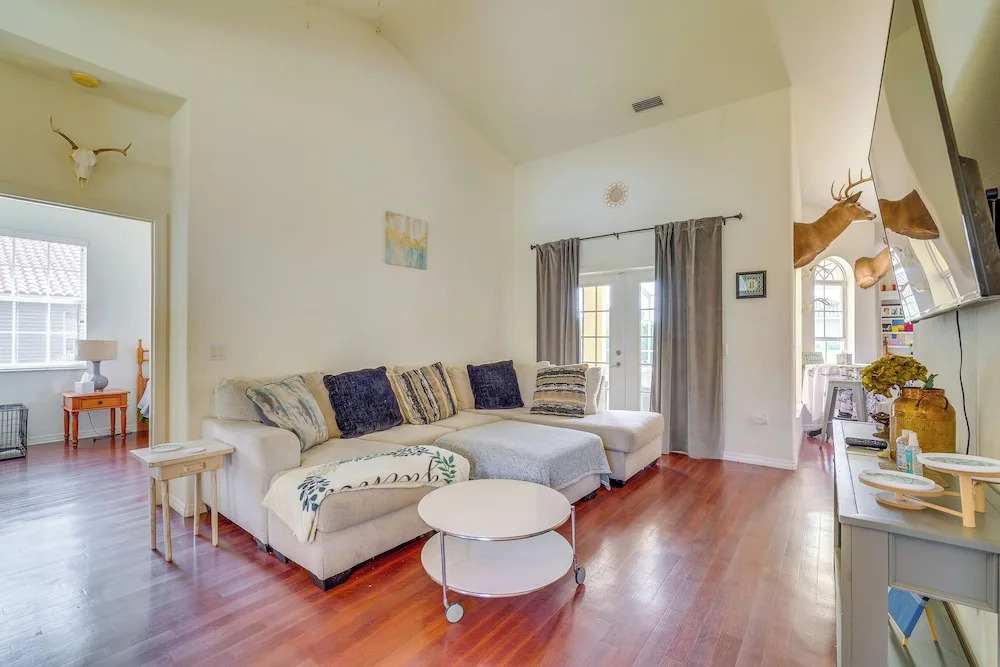 4 Mi to Dtwn Inverness: Pet-friendly Family Home