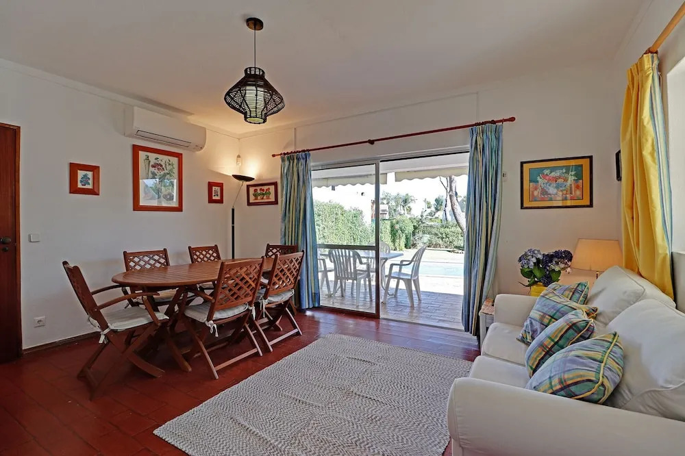 Vilamoura Ocean Villa with Pool by Homing