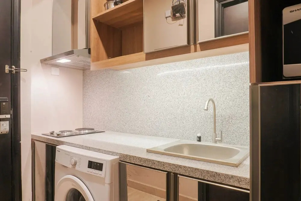 Fabulous and Strategic 1Br Sudirman Suites Apartment