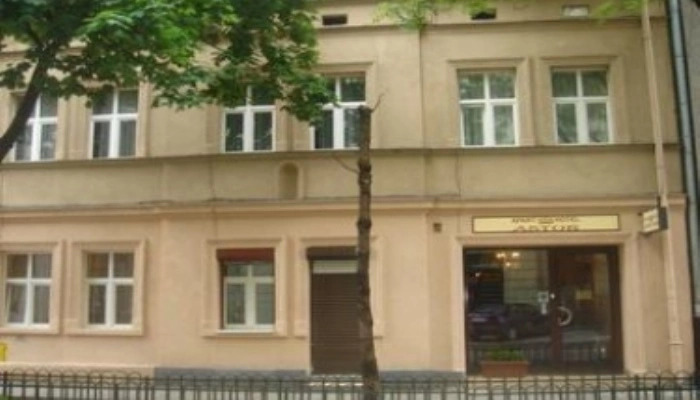 B&B Astor