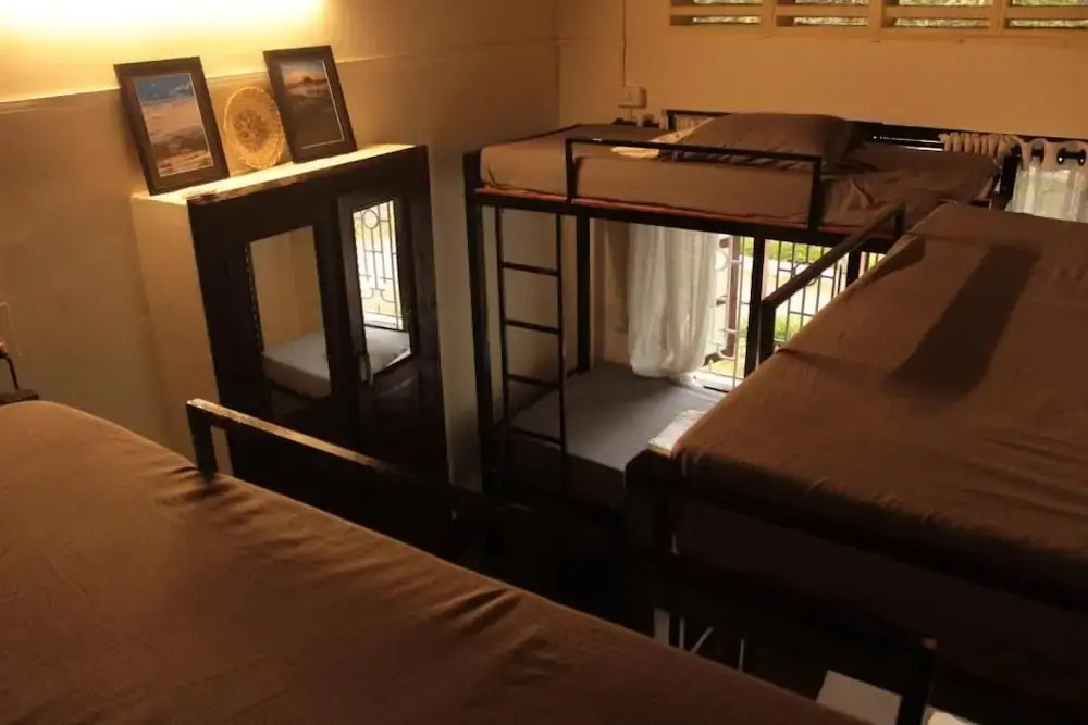Piggy Hostel Varkala (formerly Short Giraffe)