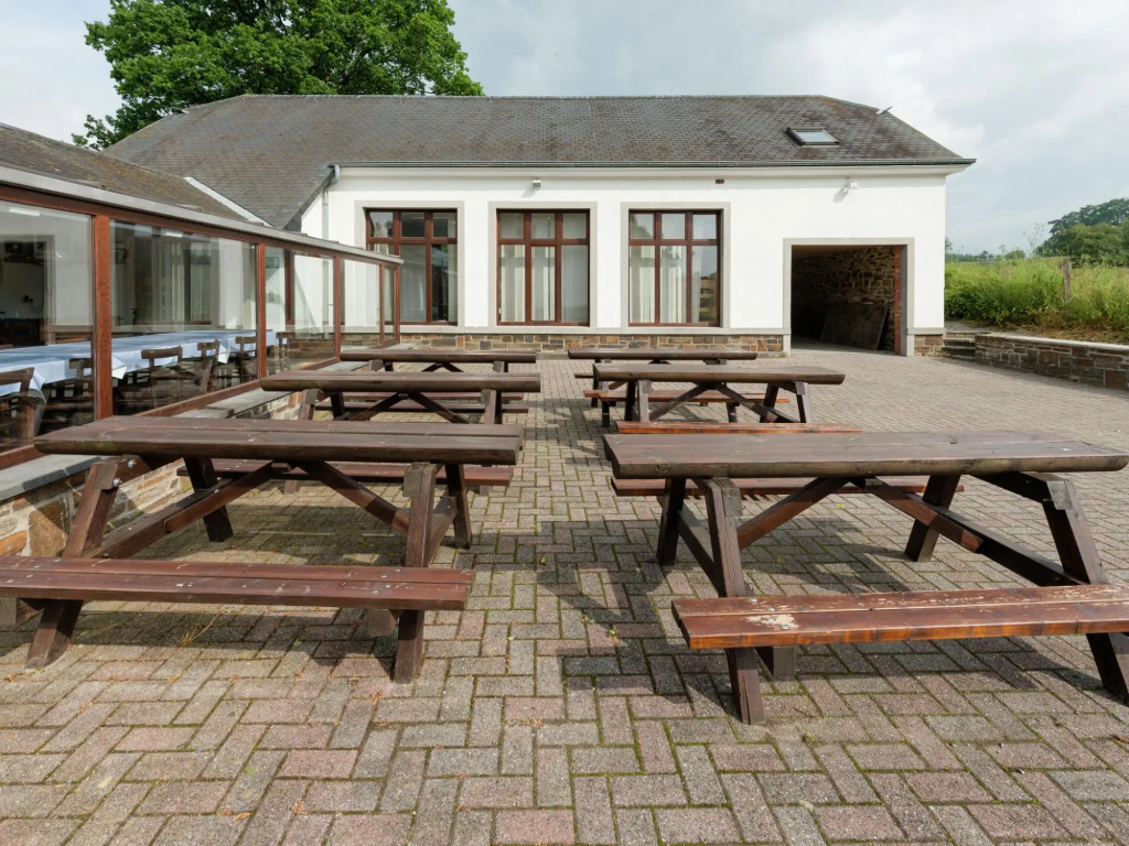 Holiday Home in Deiffelt near Forest