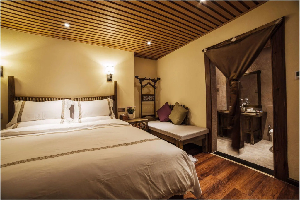 Blossom Dynasty Inn