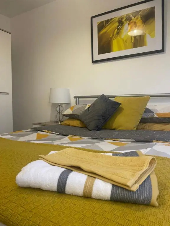 #0608 Lovely 1 Bedroom apartment - free parking