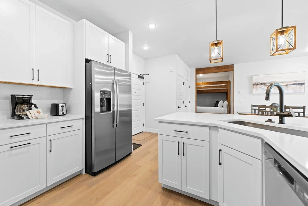 Brightwood #108, Building 2