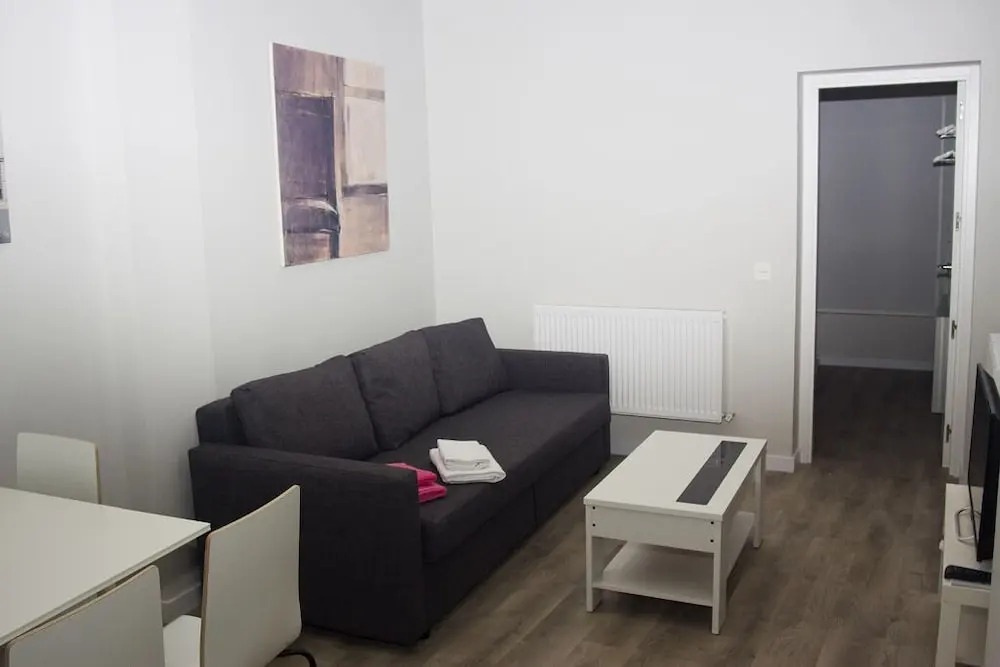APARTAMENTOS GyC VIVIENDAS GOLD