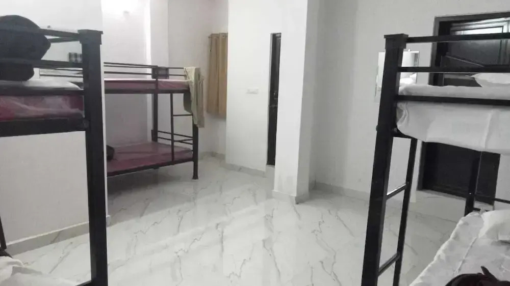 Hotel Viraj