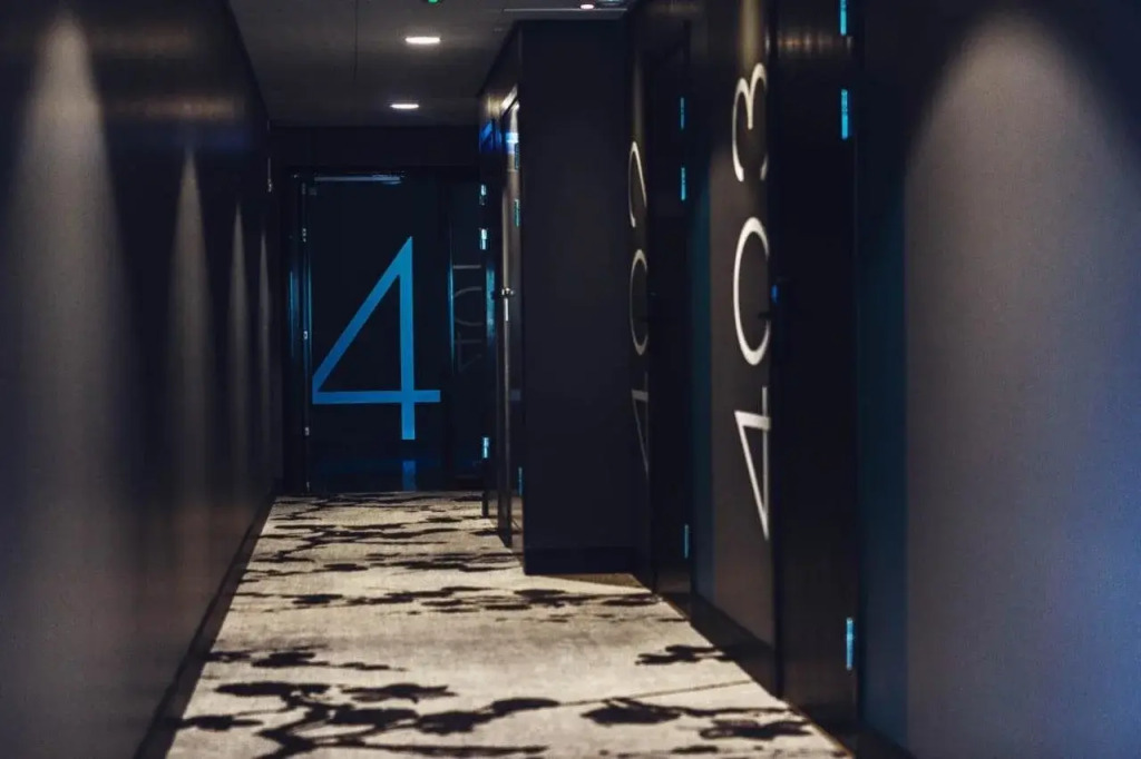 Sky Hotel City Apartments
