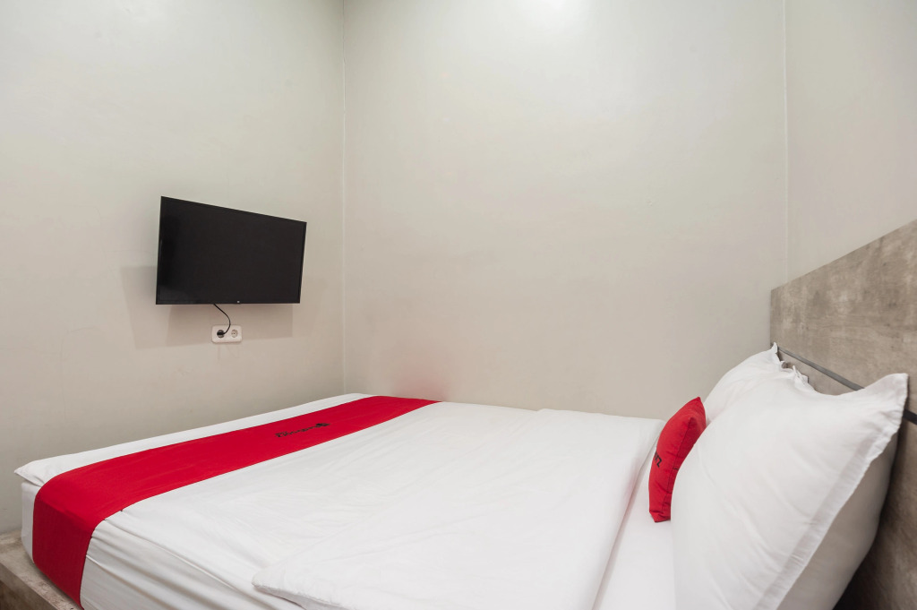 RedDoorz Plus @ Eskole ITERA Lampung