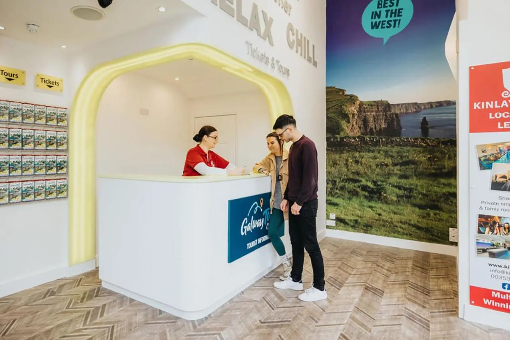 Kinlay Hostel Eyre Square - Best Hostel in Ireland 2025