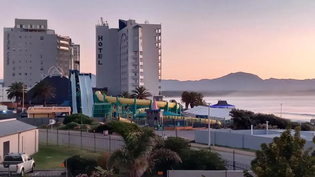 Estoril Villas 86