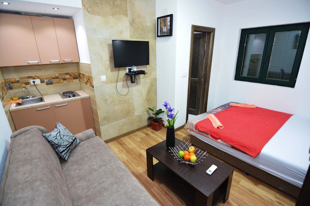 Apartments Lux S
