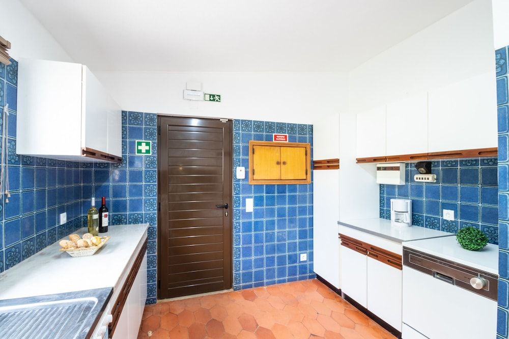 Villa Crisandra - com piscina aquecível, em Albufeira
