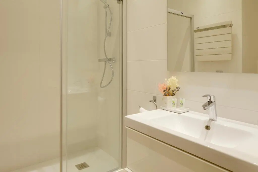 Ambrosse Apartment by FeelFree Rentals