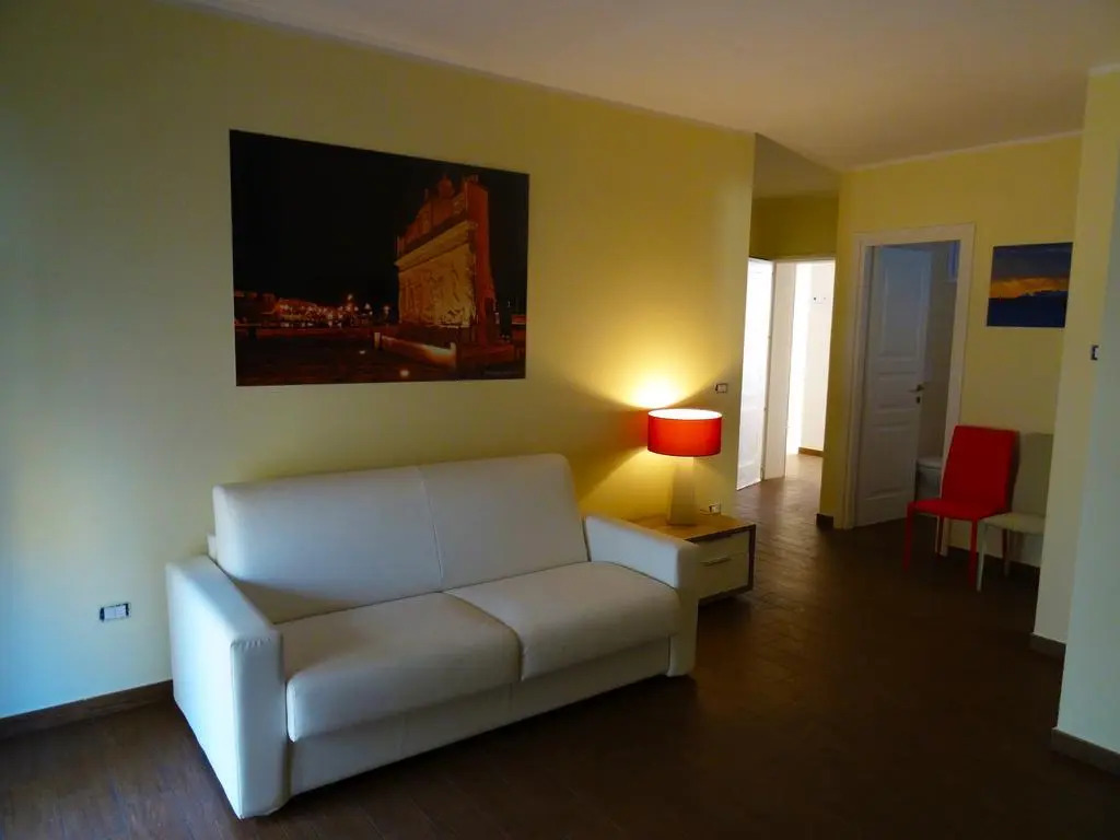 Felicity Residence