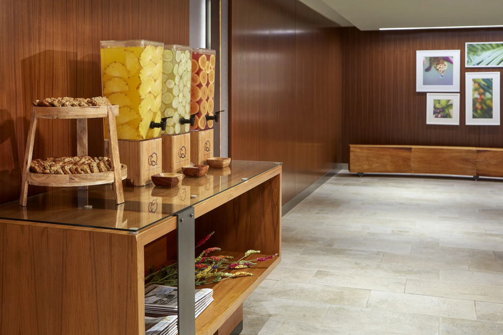 Hilton Garden Inn Waikiki Beach