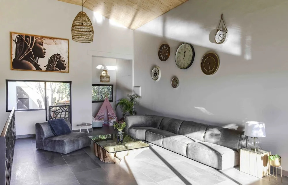 Little Forest Garden Retreat