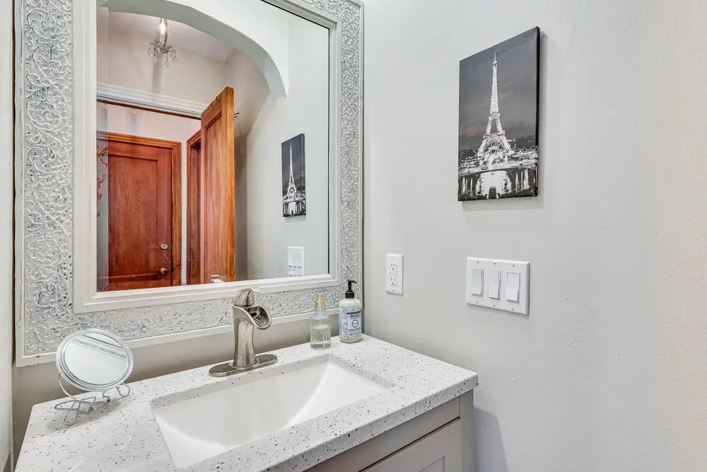 Quaint Hot Springs Home < 1 Mi to Downtown!