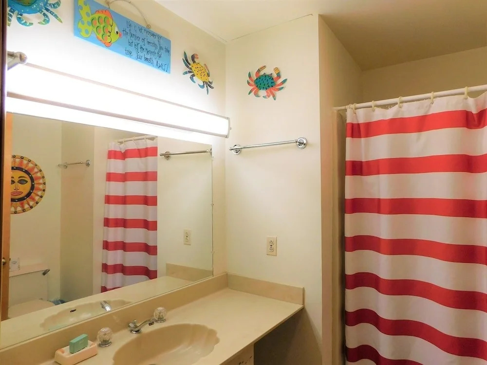 Shrimp-n-grits 3 Bedrooms 2 Bathrooms Home