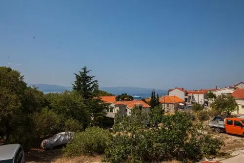 Apartment Teskera 1