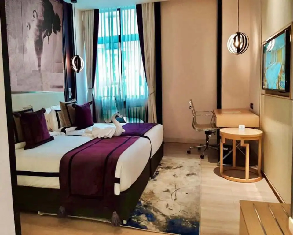 BEYZAA HOTEL AND SUITES