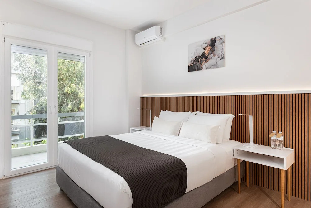 Acropolis Sherlock Residence