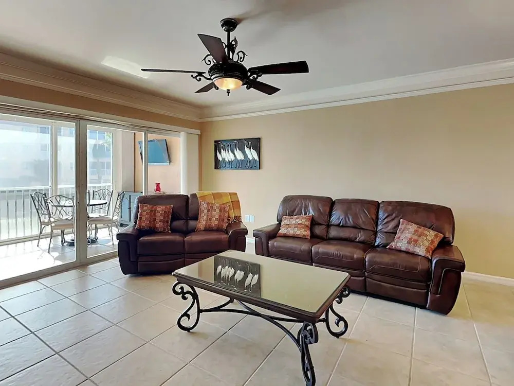Bella Lago 423 by Distinctive Beach Rentals