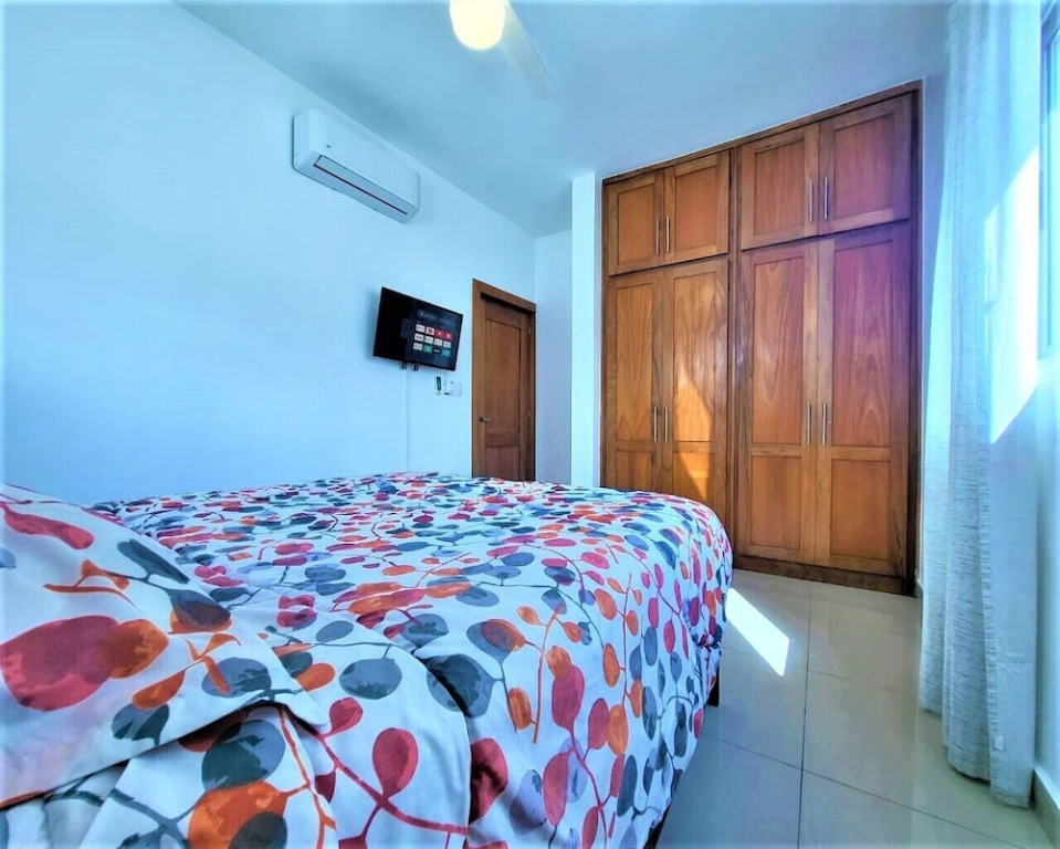 Near the Beach new and Modern Penthouse Coral H3