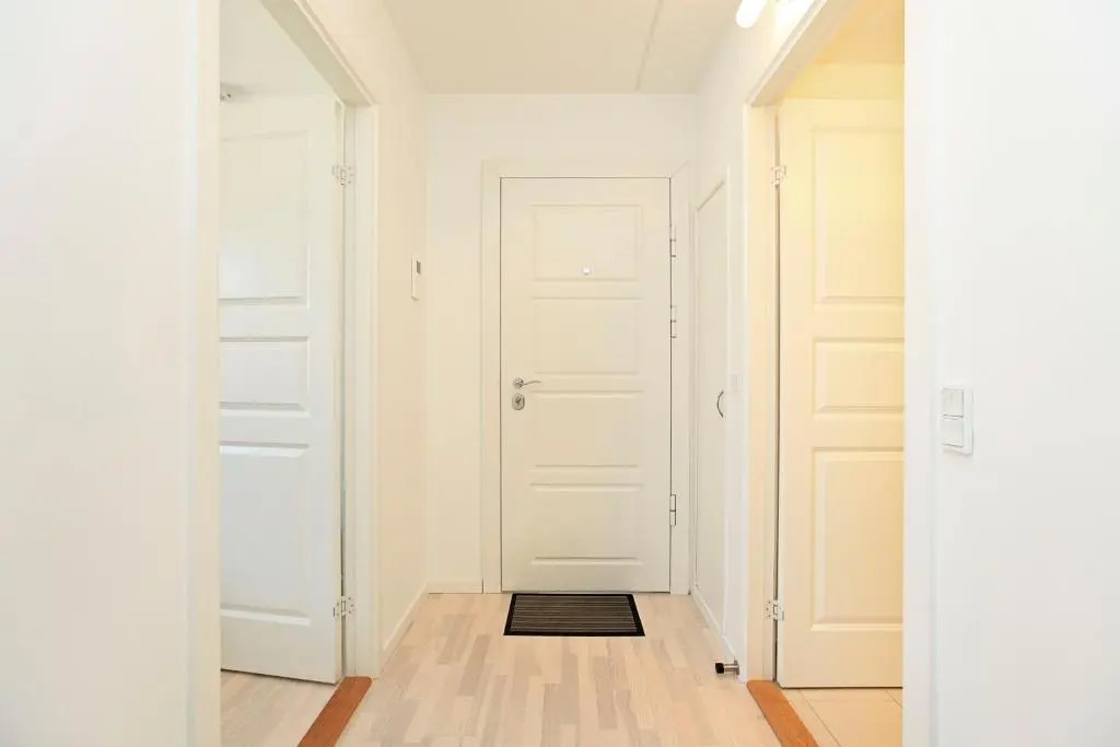 CITY, LUX APARTM - 2 FULL BATHROOMs, 1v