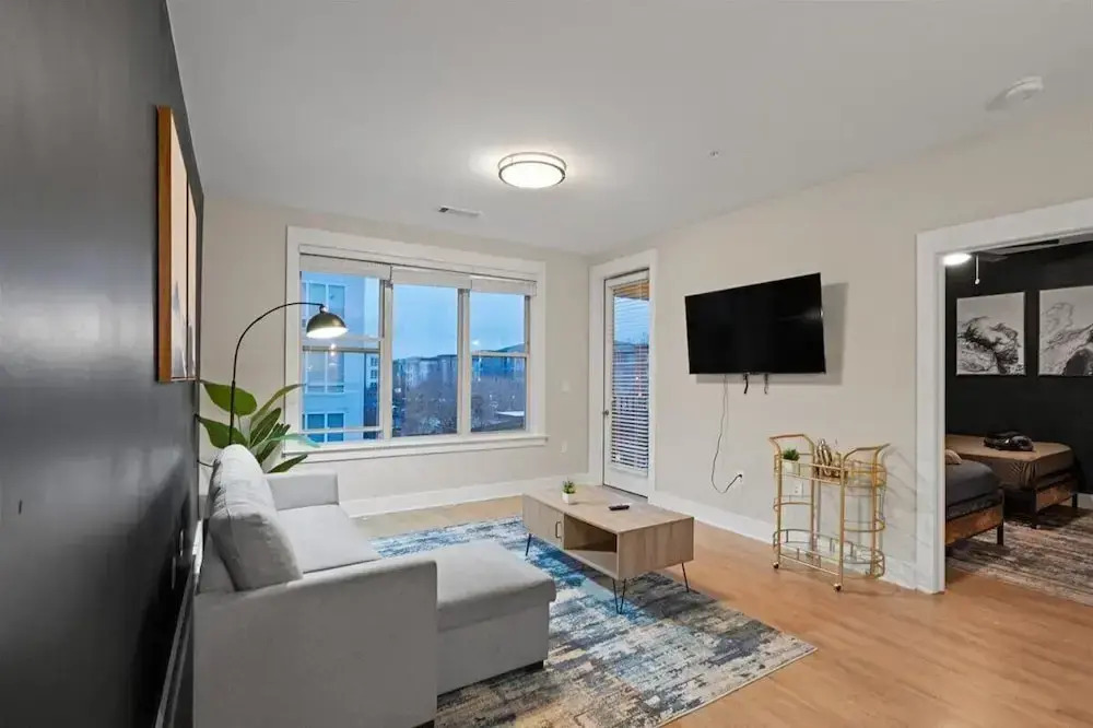 Upscale 3BR Suite Mins Uptown Charlotte