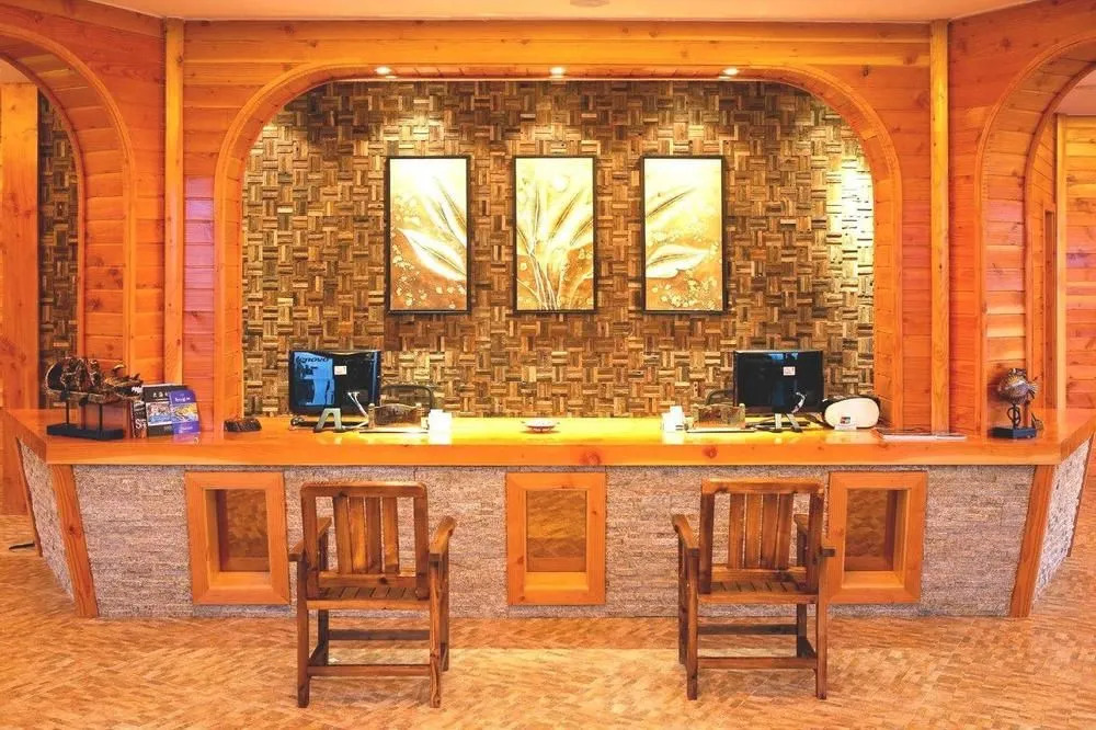 Feichengwurao Resort