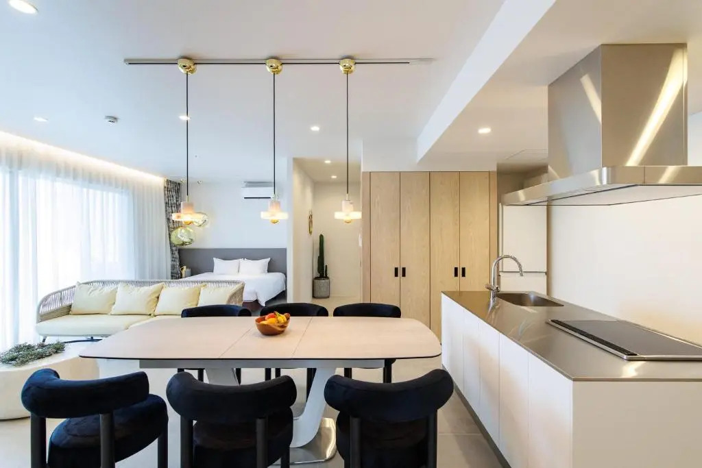 Crystal Villa Bayside