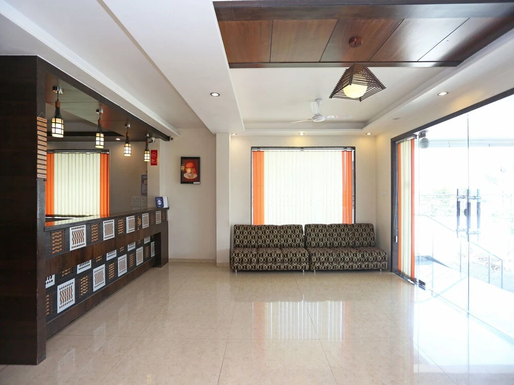 OYO 2853 Ramanand