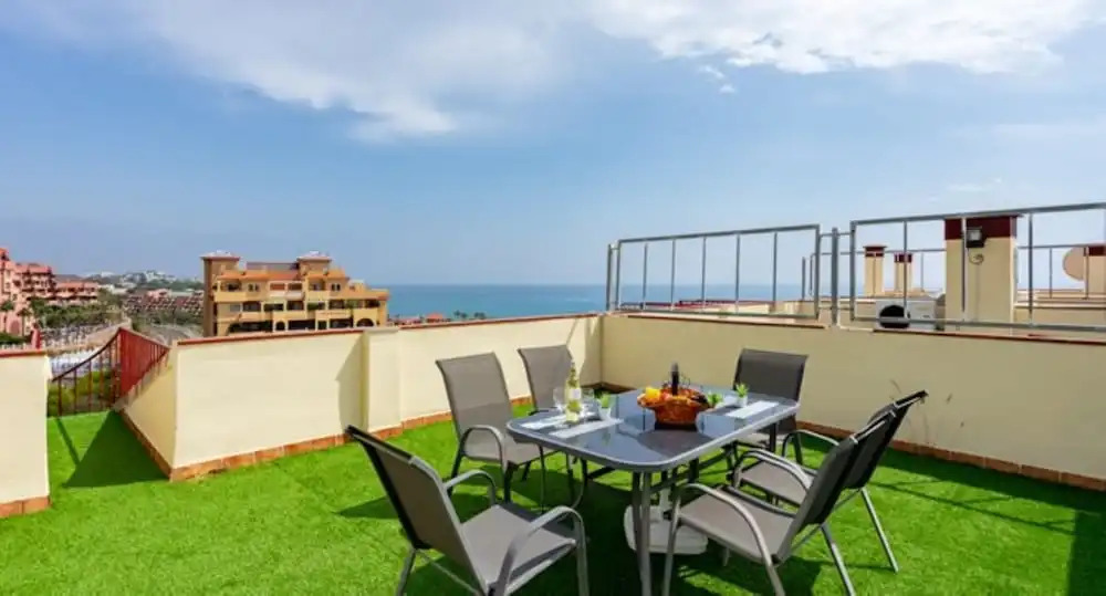 Apartment - 2 Bedrooms with Pool, WiFi and Sea views - 107993