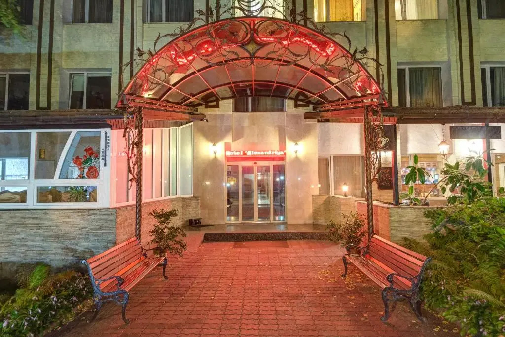 Отель Александрия