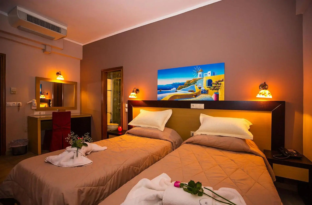 Kyparissia Beach Hotel