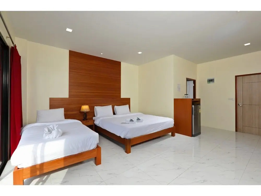 Pool Access Hotel Near Fitness Street soi Ta Iad