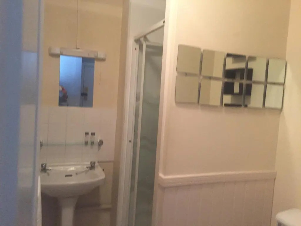 Pearl Court Guesthouse