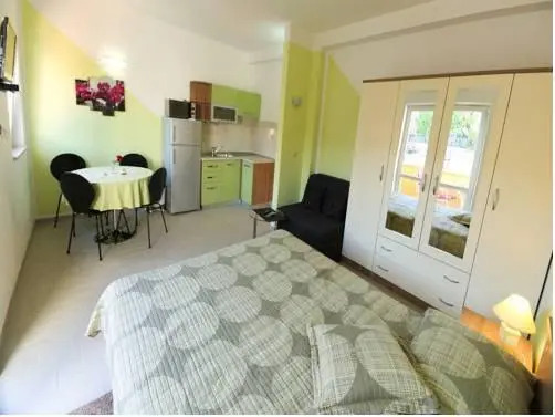 Sunrise Apartments