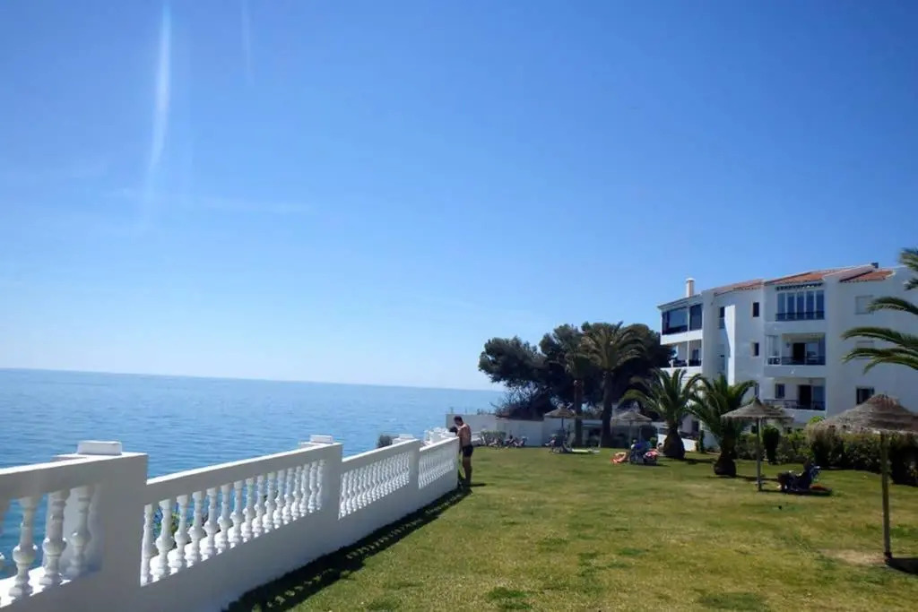 APARTAMENTO PALMERAS nsf25 studio, TORRECILLA, NERJA