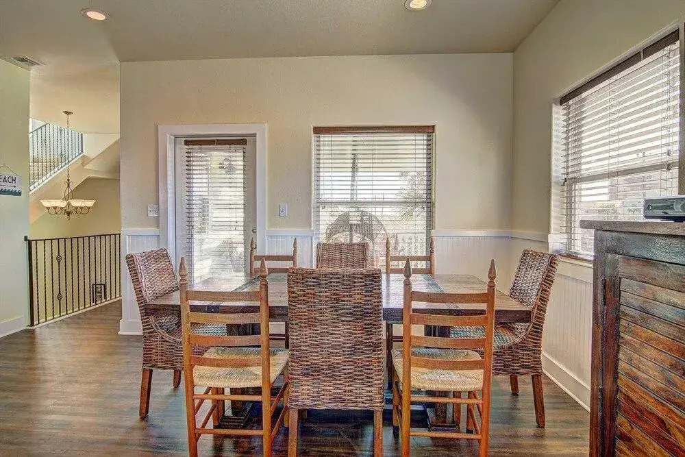 Leave of Absence - 4 Br Home