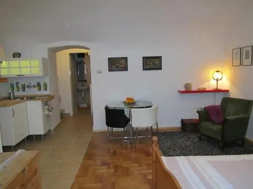 Toldi Apartman