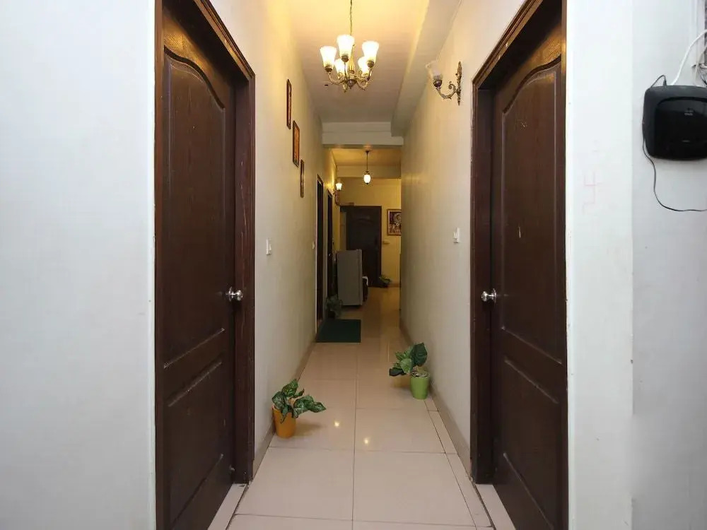 OYO 457 Hotel Mittal Residency