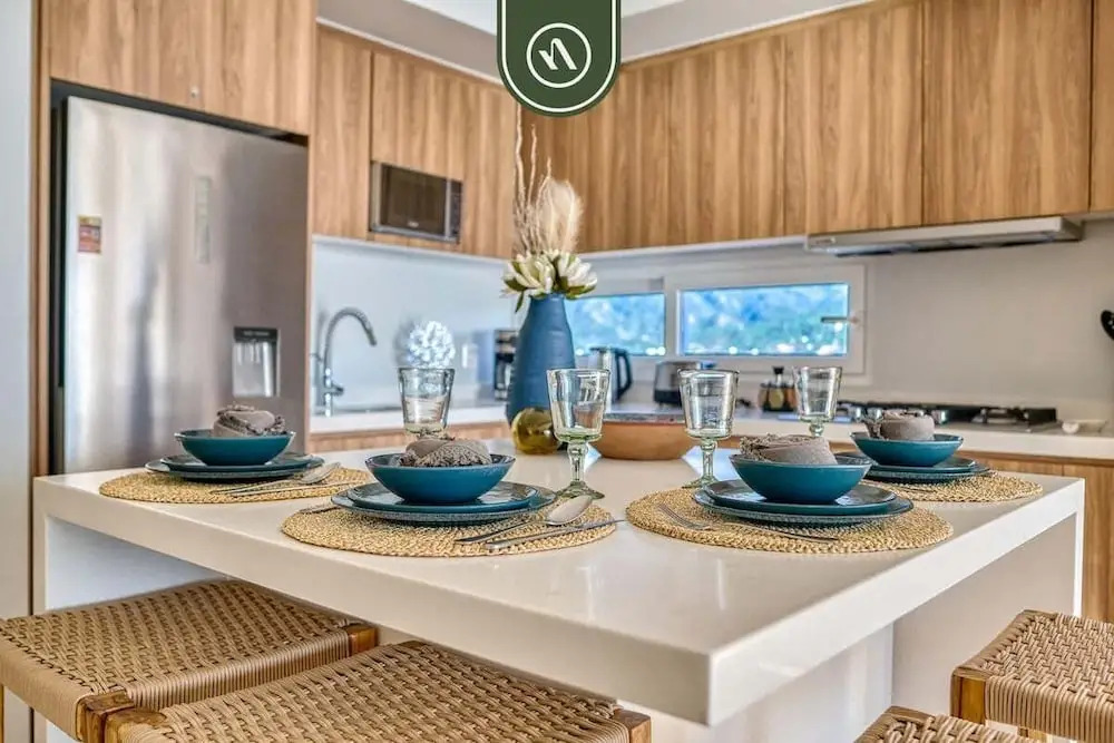 Amazing Oceanfront 1BR Condo - Rooftop Pool