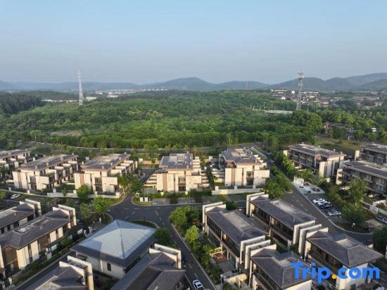 Changzhou Huguang Dream Garden Villa (Maoshan Oriental Salt Lake City Branch)