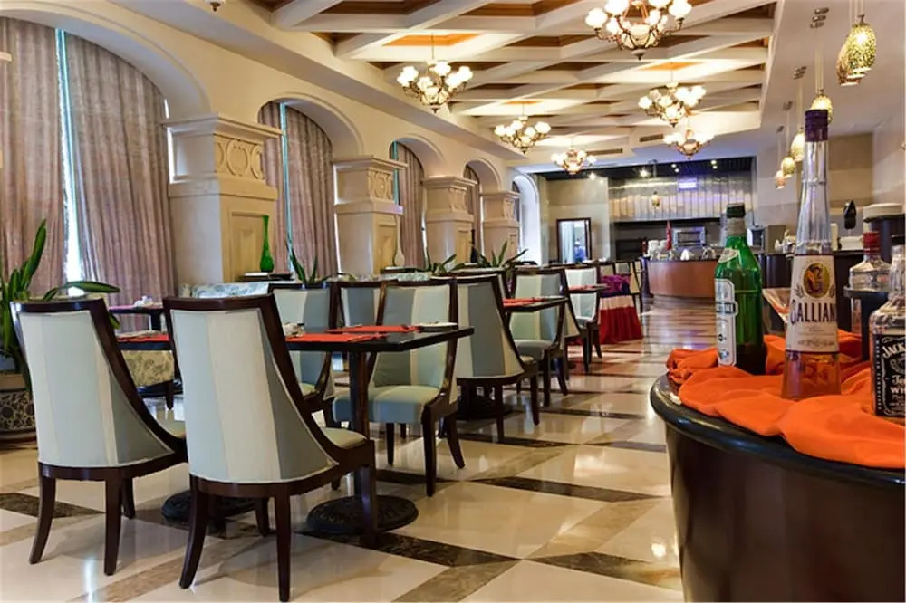 Golden Ocean Hotel